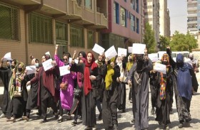 طالبان تعمق عزلتها الدولية بسبب إقصائها المرأة  من الفضاءات  العامة 