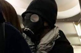 خاف من كورونا فأثار الذعر في الطائرة