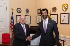 ابن طوق يلتقي حاكم ميريلاند ويبحثان فرص تنمية التبادلات التجارية وتنويع وزيادة حجم الاستثمارات مع الولاية