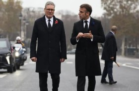 القمة الفرنسية البريطانية تبحث في قضية الهجرة الشائكة 