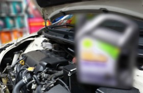 اقتصادية عجمان تضبط زيوت  محرّكات سيّارات بقيمة 20 مليون درهم