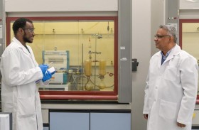 تعاون بين الإمارات للألمنيوم وأمريكية الشارقة لتحسين التربة المصنعة من بقايا البوكسيت