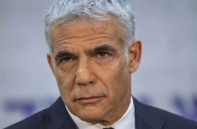 لابيد يكشف عن شرطه للمشاركة في حكومة وحدة