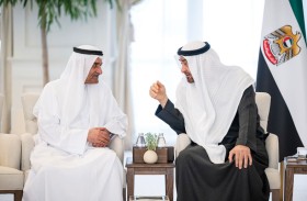 رئيس الدولة يستقبل حاكم الفجيرة ويبحث معه الموضوعات والقضايا التي تهم شؤون الوطن والمواطن