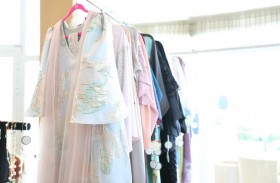 سيدات الشارقة يطلق معرض أزياء العيد