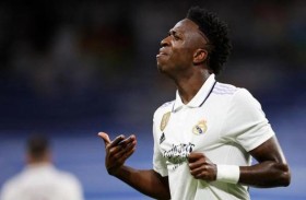 فينيسيوس يغيب عن مباراة إشبيلية للإصابة 