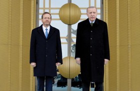 الرئيس الإسرائيلي يزور تركيا لتحسين العلاقات