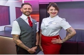 شركة طيران تسمح لطاقمها بإظهار وشومهم