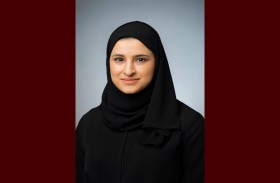 سارة الأميري: علم الإمارات رمز للاتحاد وقيم التلاحم والولاء والانتماء