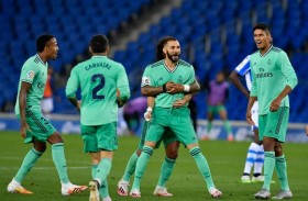 «فوز ريال المثير للجدل يتصدر عناوين الصحف 