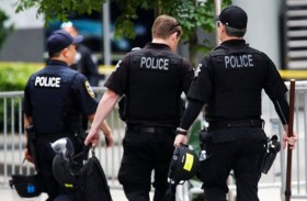 الشرطة الأميركية تقسو على رجل مقعد