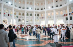 أمريكية الشارقة ترحب بطلبتها الجدد خلال أسبوعها التعريفي لفصل ربيع 2023