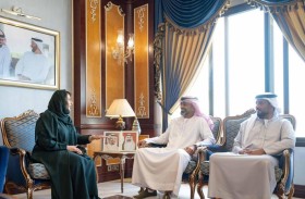 عمار بن حميد يستقبل سفيرة الدولة لدى مصر   