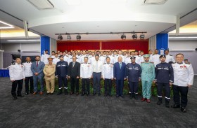 تخريج 24 من منتسبي «أبوظبي للدفاع المدني» من دورة دولية بسنغافورة