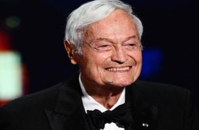 وفاة المخرج والمنتج الأميركي روجر كورمان 