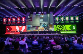 فريق «نينجا» يتوج بلقب البطولة الأضخم على مستوى المنطقة