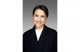 مريم المهيري: الشباب المحرك الحيوي للارتقاء بجميع القطاعات