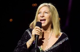 باربرا سترايسند تجمع أساطير الغناء في ألبوم واحد