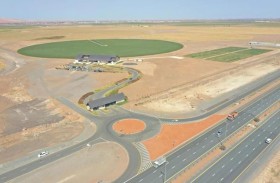 «طرق الشارقة» تنجز طرقا حديثة بمزرعتي الألبان والقمح