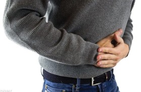 خبراء يكتشفون السبب الرئيسي لمرض التهاب الأمعاء