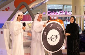 عروض الشارقة للتسوق تواصل مفاجآتها لإسعاد سكان وزوار الإمارة 