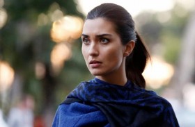 توبا بويوكستون توضح أخبار ارتباطها