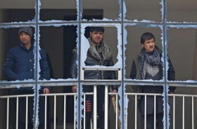 الفرقاء الأفغان سيستأنفون محادثاتهم ومقتل مدنيين يبث الشكوك