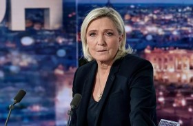 رغم التحديات القضائية.. لوبان في قلب اللعبة السياسية بفرنسا