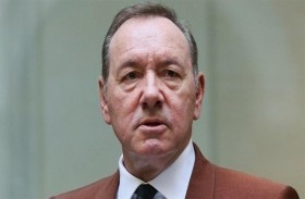 إلزام الممثل سبايسي دفع 31 مليون دولار