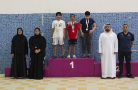 60 سباحاً في ملتقى مراكز الطفل بالشارقة 