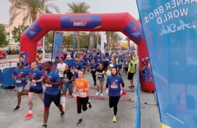 سباق سوبرمان الأول من نوعه في عالم وارنر براذرز أبوظبي  يستضيف أكثر من 900 مشارك 