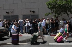 دول العالم تواصل إجلاء رعاياها من إيران وإسرائيل