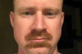 موضة «الشارب المزدوج» تجتاح الإنترنت