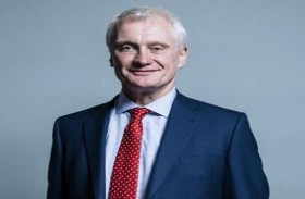 وزير بريطاني خلال أديبك: قطاع النفط والغاز أمام فرصة تاريخية لإرساء أسس مستقبل أكثر استدامة