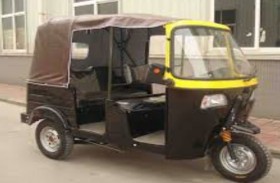 3 يشنقون طفلاً لسرقة التوك توك