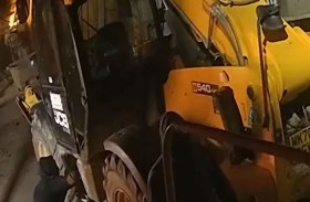 سرقة فاشلة لآلة صراف بجرافة