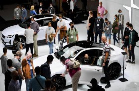 سيارات تركن نفسها تلقائيا 