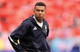 مبابي يخضع لعلاج من «إصابة طفيفة» 