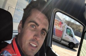 من طيار إلى عامل توصيل.. والسبب كورونا