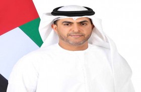 وزير العدل: علم الإمارات رمز  العزة والكرامة