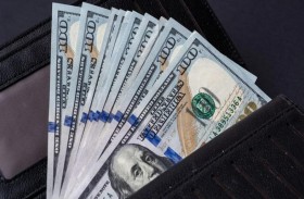 تخسر 4 آلاف دولار أثناء مساعدتها طفلاً مفقوداً