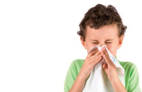 اكتشاف سبب حدوث الشلل بعد الإصابة بنزلة البرد