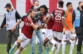 قمة نارية بين دفاع نيس وهجوم رين بدوري فرنسا 