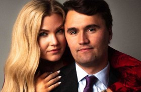 أرملة تشارلي كيرك ترد على انتقادات فترة حدادها