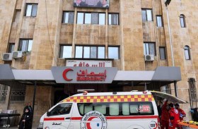 سممها بتحريض أقرب الناس لها