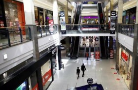 إسرائيل تعتزم فتح المطاعم في مارس 