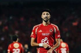 الأهلي يعدل عقد وسام أبوعلي