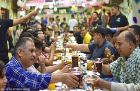 بطول 1000 متر.. أطول مائدة إفطار رمضانية