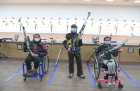 طلقة ترجيحية تمنح الإيطالي الميدالية الذهبية في البندقية 10 متر بندقية ضغط هوائي وضعية الواقف 