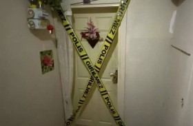 يقتل طفليه خنقاً ويودّعهما برسالة مفجعة